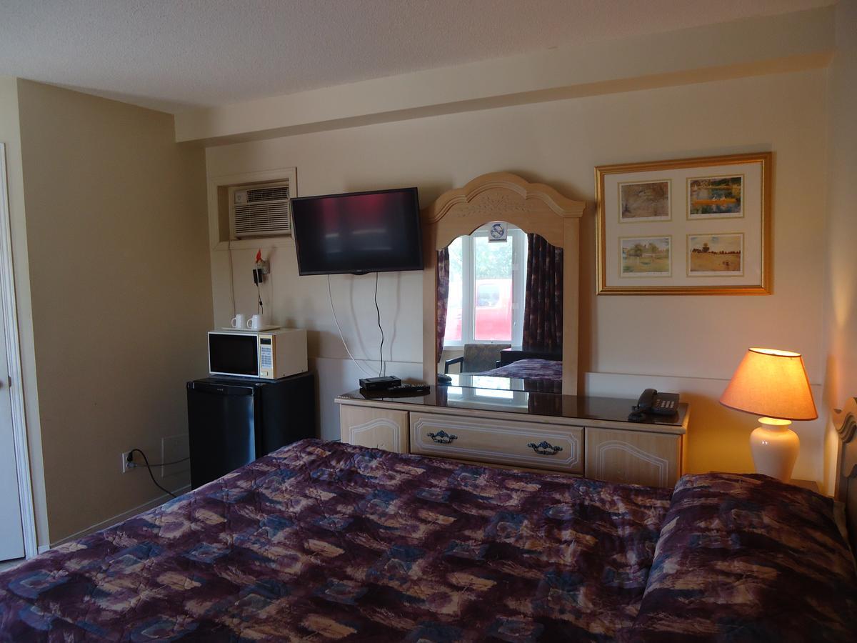 Hull Motel Chateauguay المظهر الخارجي الصورة